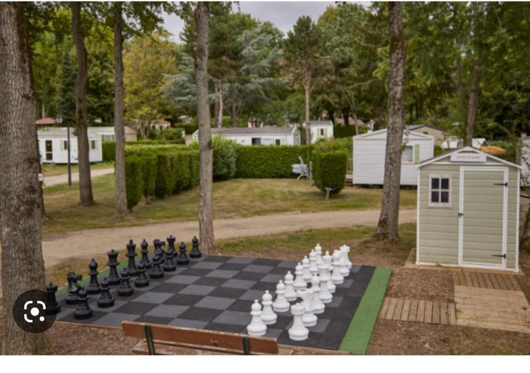 Location Mobil-Home Le Parc Des Roches Saint-Chéron Εξωτερικό φωτογραφία